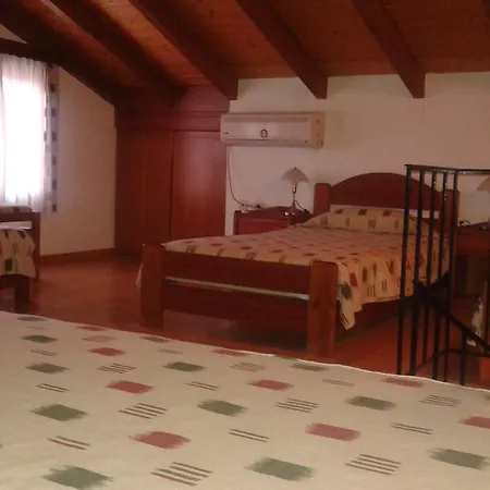 Evon'S Rooms Fanari  Room photo