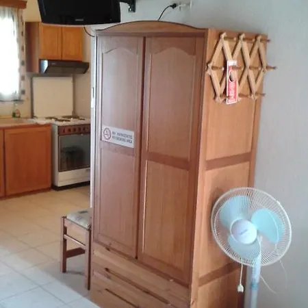 Evon'S Rooms Fanari  Room photo